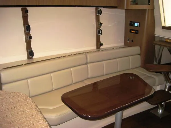 Slide: The Image of Boston Whaler 345 Conquest - Certified Preowned 2013 - 11