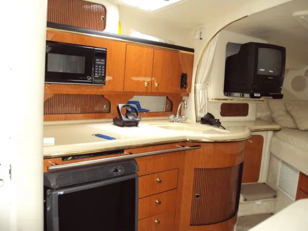 Slide: The Image of Sea Ray 31' Sundancer, Vdrive 2001 - 7