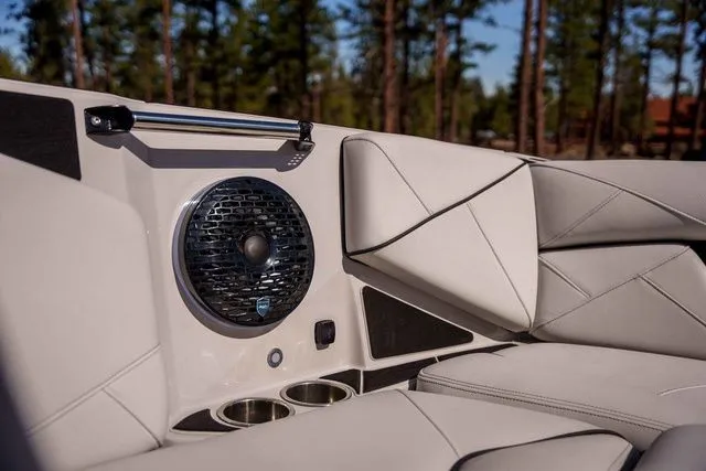 Slide: The Image of Centurion Nv243 2026 - 33