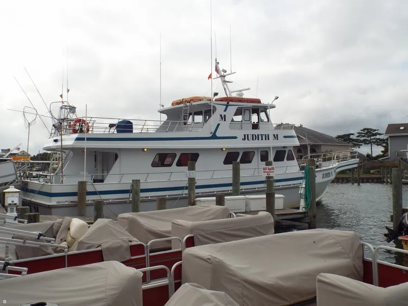 Slide: The Image of Lydia Yachts 65 1990 - 4