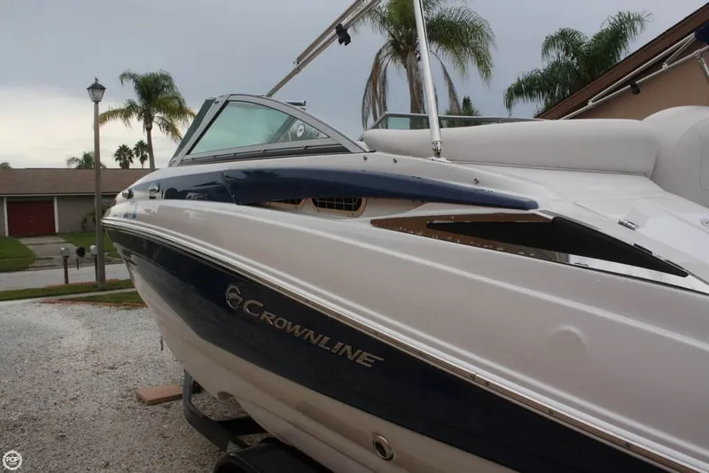 Slide: The Image of Crownline Boats 21 E1 2013 - 11