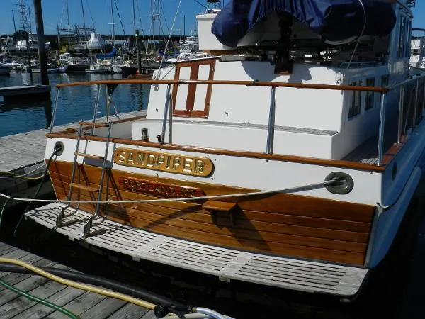 Slide: The Image of Grand Banks Classic 1990 - 4