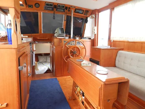 Slide: The Image of Grand Banks Classic 1990 - 6