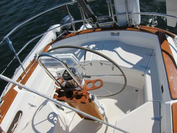 Slide: The Image of Sabre 38 MK II Keel CB 1988 - 10