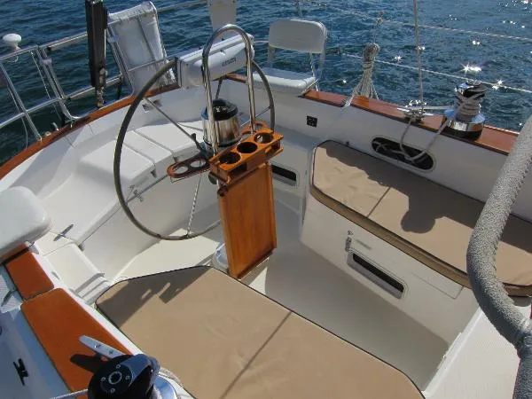 Slide: The Image of Sabre 38 MK II Keel CB 1988 - 3