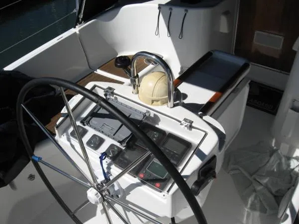 Slide: The Image of Beneteau Oceanis 411 1998 - 4