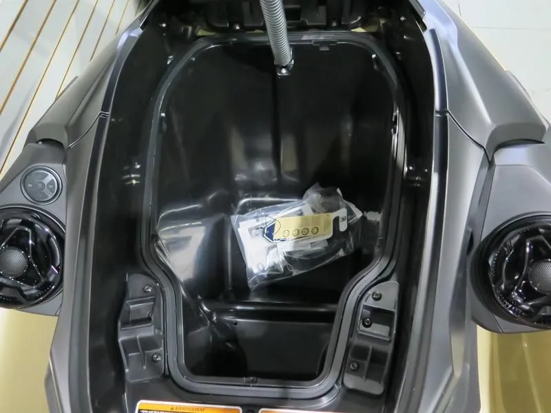 Slide: The Image of Sea-Doo 22sg - Rxt-x 325 W/snd 2025 - 14