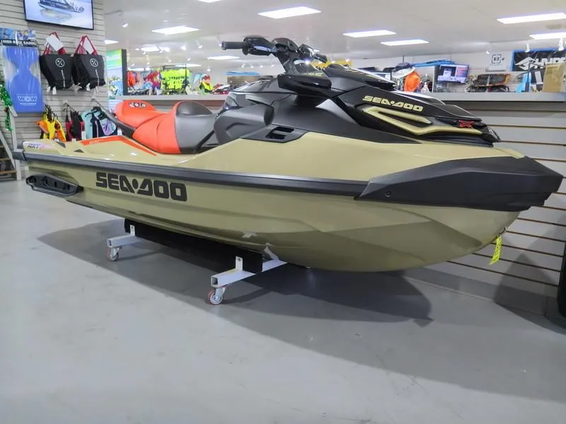 Slide: The Image of Sea-Doo 22sg - Rxt-x 325 W/snd 2025 - 5