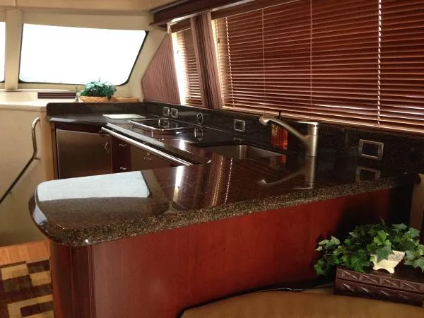 Slide: The Image of Sea Ray 58 Sedan Bridge 2006 - 8