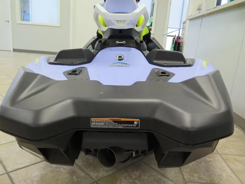 Slide: The Image of Sea-Doo 66rc - Spark 3up Trixx 2024 - 6