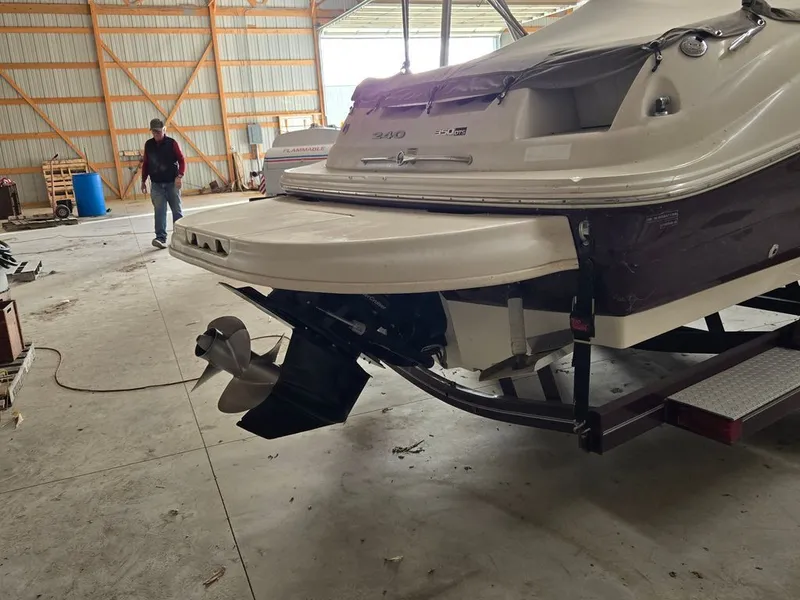 Slide: The Image of Sea Ray 240 Sundeck 2008 - 2