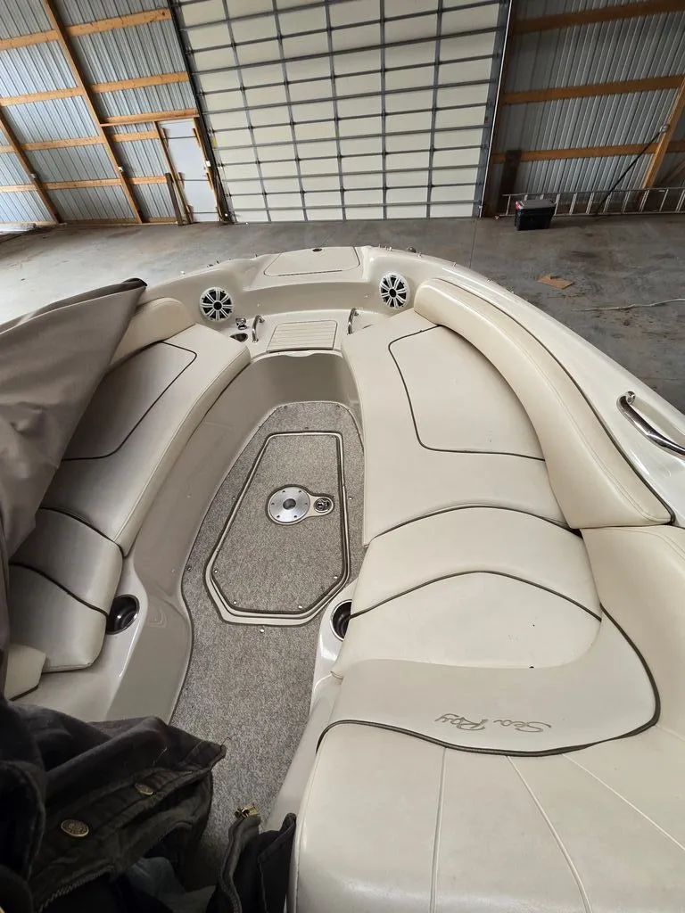 Slide: The Image of Sea Ray 240 Sundeck 2008 - 5