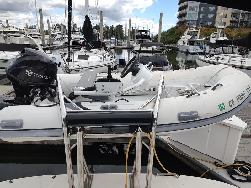 Slide: The Image of DINGHY - 17