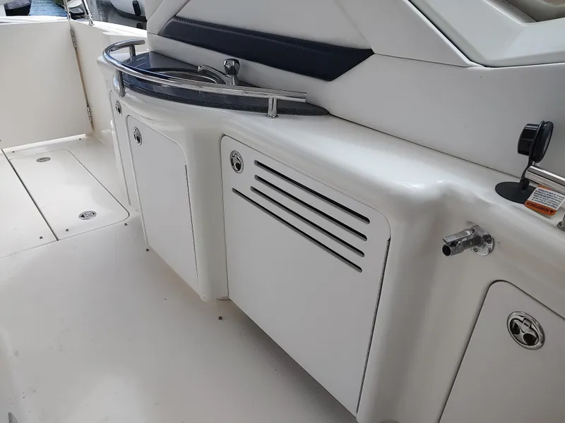 Slide: The Image of COCKPIT SINK, ICE MAKER, STORAGE - 6