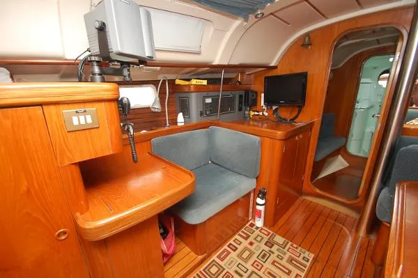 Slide: The Image of Beneteau Oceanis 400 1993 - 9