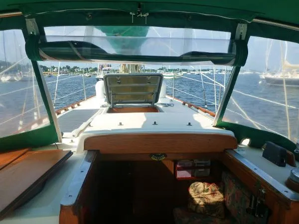 Slide: The Image of Allied Seawind II Ketch 1977 - 7