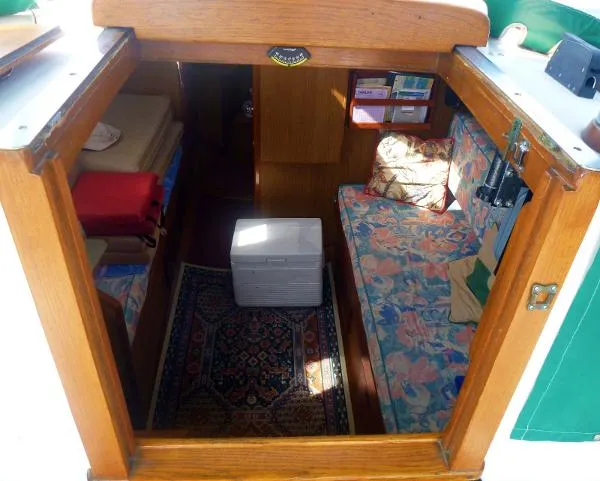 Slide: The Image of Allied Seawind II Ketch 1977 - 8