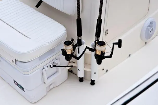 Slide: The Image of Boston Whaler 190 Outrage 2011 - 10