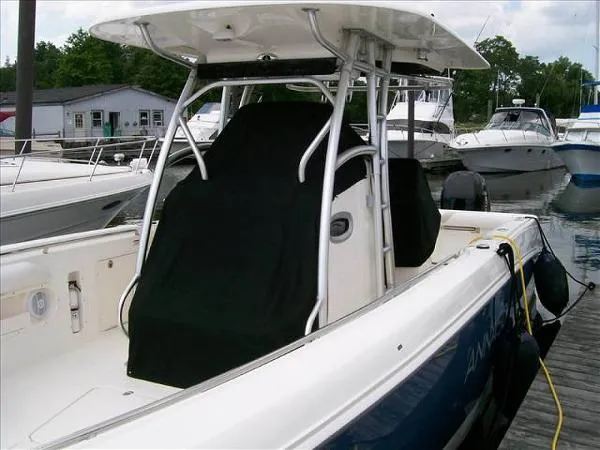 Slide: The Image of Boston Whaler OUTRAGE 2007 - 7