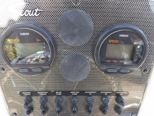 Slide: The Image of Scout Boats 175 Sportfish 2004 - 10