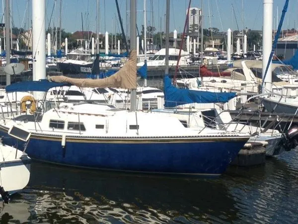 Slide: The Image of Newport 30 mkIII 1985 - 2