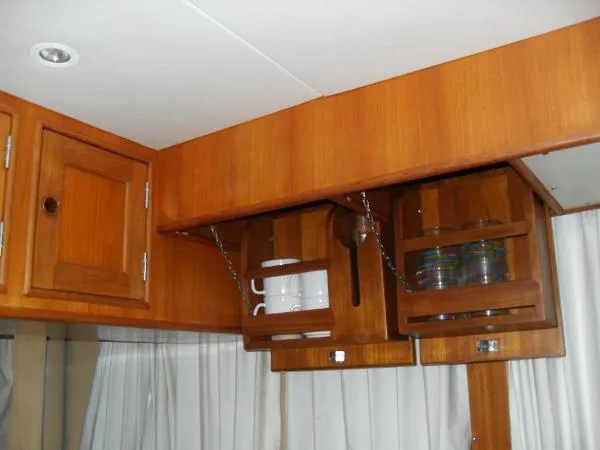 Slide: The Image of Island Gypsy 39 Eurosedan 2002 - 6