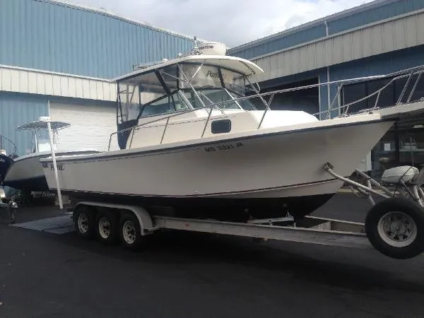 Slide: The Image of Parker Marine 2510 Deep Vee Walkaround 1997 - 4