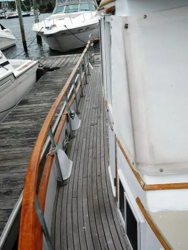 Slide: The Image of Grand Banks 36 TRAWLER 1969 - 6