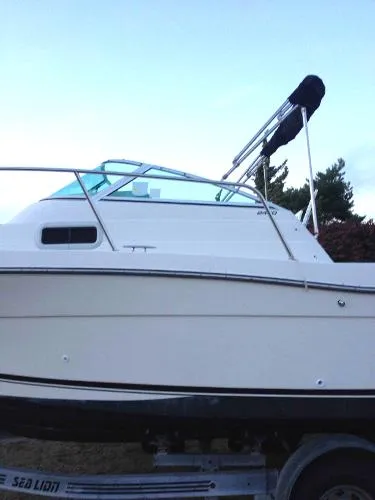 Slide: The Image of Robalo 2440 Walkaround 1999 - 2