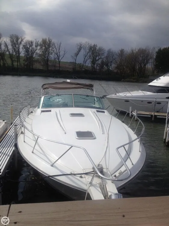 Slide: The Image of Wellcraft 43 Portofino 1989 - 4