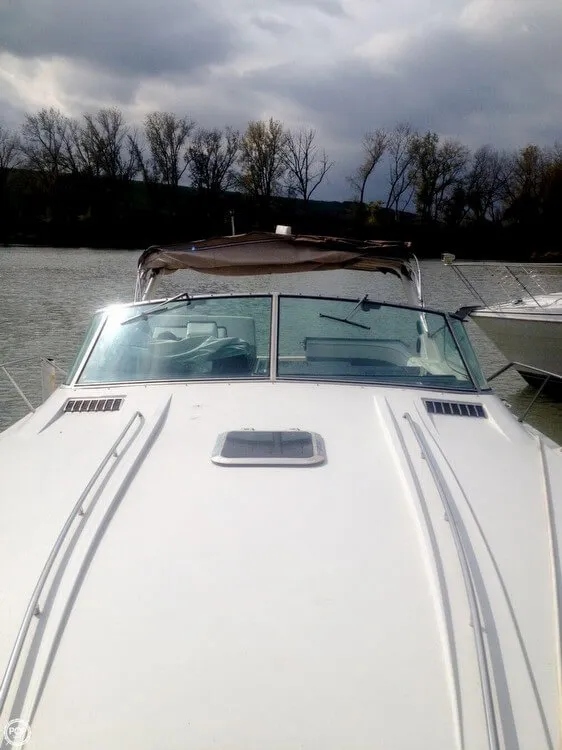 Slide: The Image of Wellcraft 43 Portofino 1989 - 9