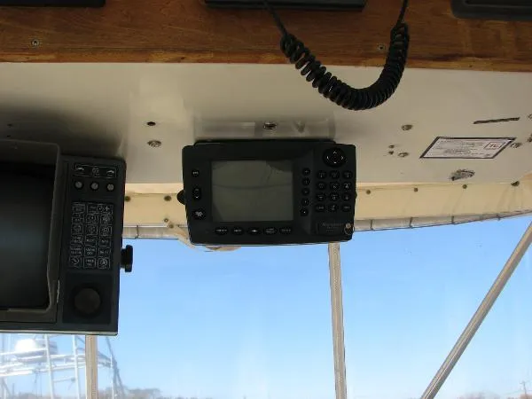 Slide: The Image of Blackfin 32 Flybridge 1987 - 10