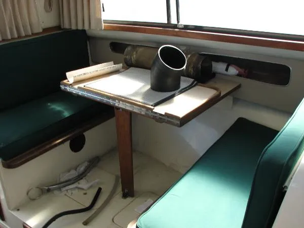 Slide: The Image of Blackfin 32 Flybridge 1987 - 6