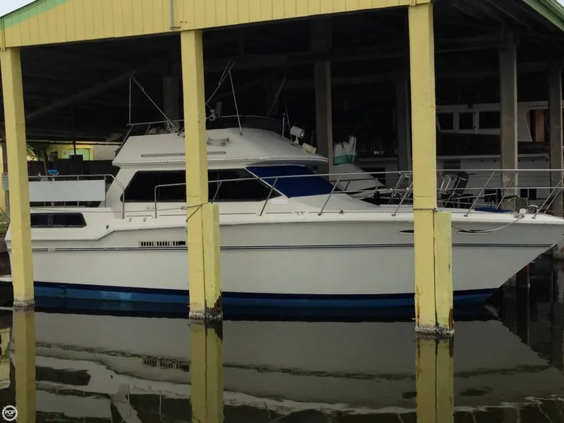 Slide: The Image of Sea Ray 360 Aft Cabin 1984 - 1