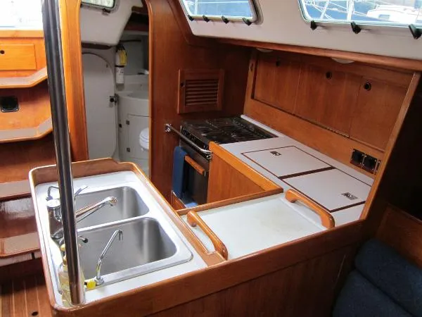 Slide: The Image of J Boats J/44 J 44 J44 Shoal Draft 1990 - 10