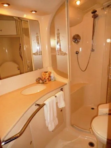 Slide: The Image of Sea Ray 48 Sedan Bridge BR4495 2003 - 8