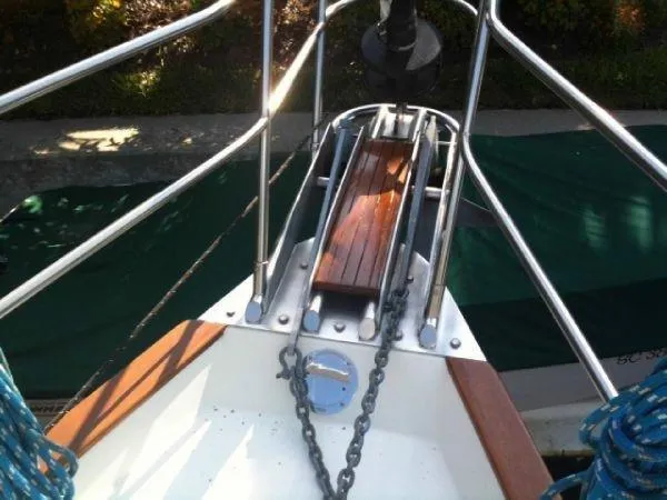 Slide: The Image of Pacific Seacraft Voyage Maker 2000 - 3