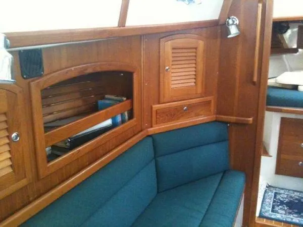 Slide: The Image of Pacific Seacraft Voyage Maker 2000 - 7