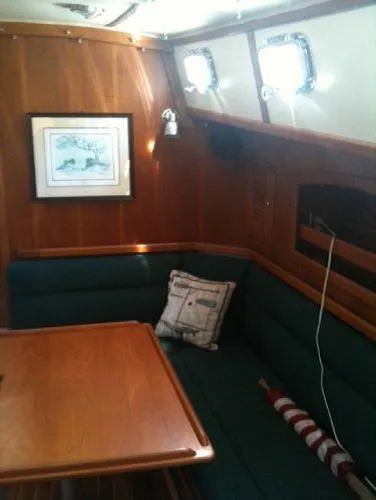 Slide: The Image of Pacific Seacraft Voyage Maker 2000 - 8