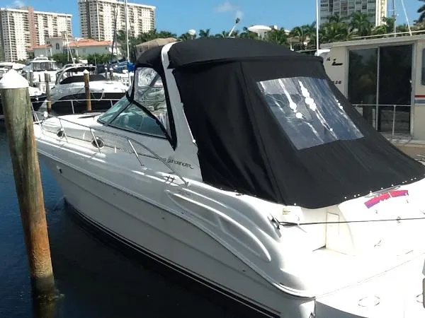 Slide: The Image of Sea Ray 34' Sundancer 2000 - 4