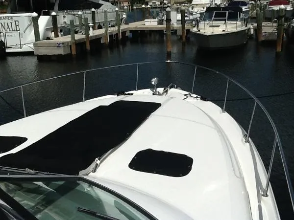 Slide: The Image of Sea Ray 34' Sundancer 2000 - 9
