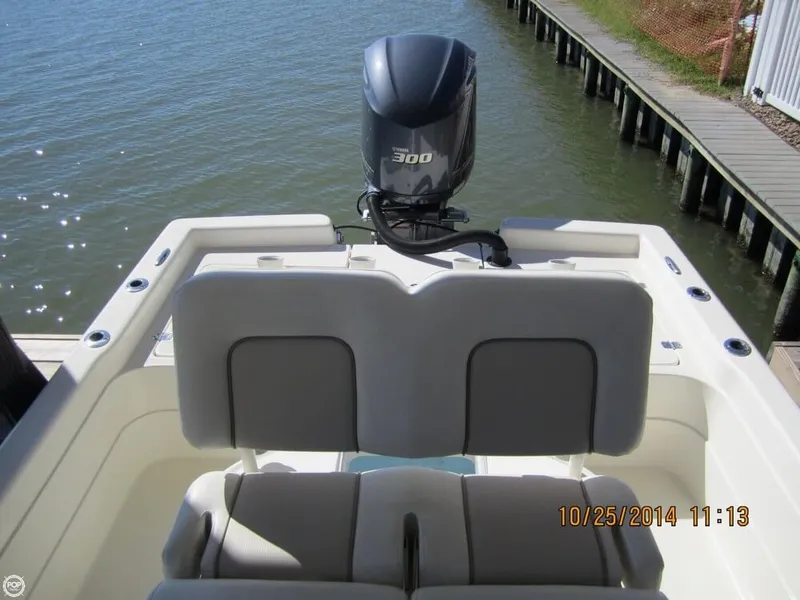 Slide: The Image of Shearwater 25 LTZ 2013 - 9