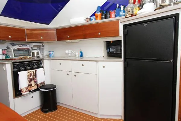 Slide: The Image of Silverton 372 Twin Diesel Motor Yacht 1997 - 8