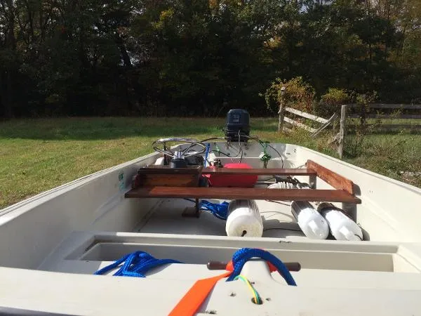 Slide: The Image of Boston Whaler 13 Super Sport 1979 - 3