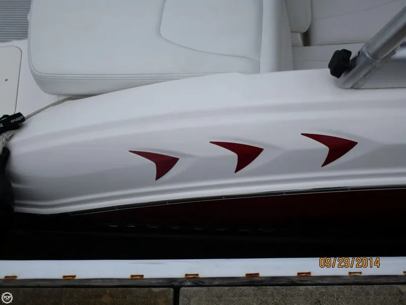 Slide: The Image of Chaparral H20 19 Sport 2013 - 11