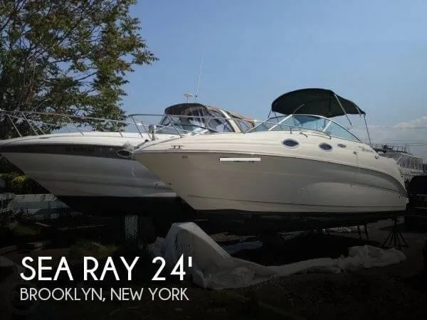 Slide: The Image of Sea Ray 240 Sundancer 2004 - 0