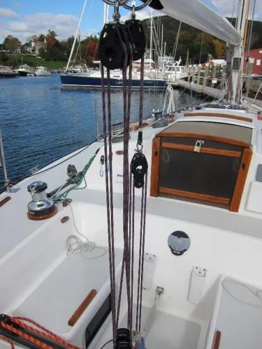 Slide: The Image of J Boats J35 1990 - 10
