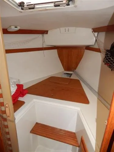 Slide: The Image of Catalina Sloop 1992 - 1