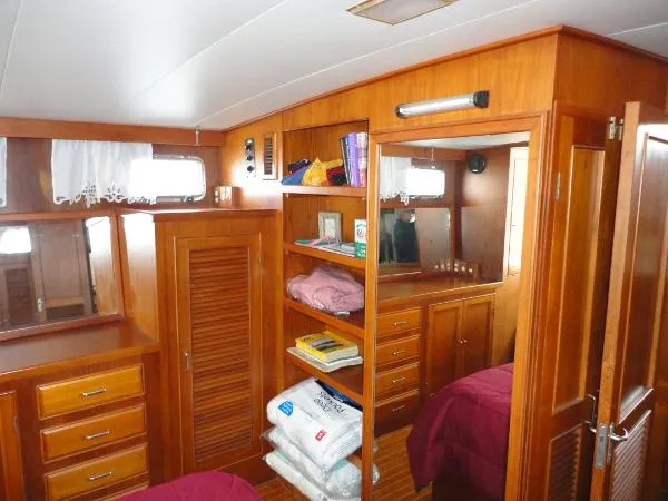 Slide: The Image of Sea Ranger Motor Yacht 1987 - 4