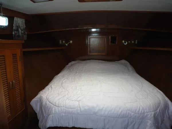 Slide: The Image of Sea Ranger Motor Yacht 1987 - 8